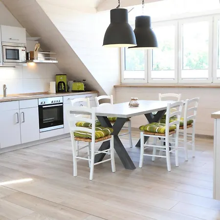 Haus Windrose Whg. 9 Seestern Appartement Thiessow